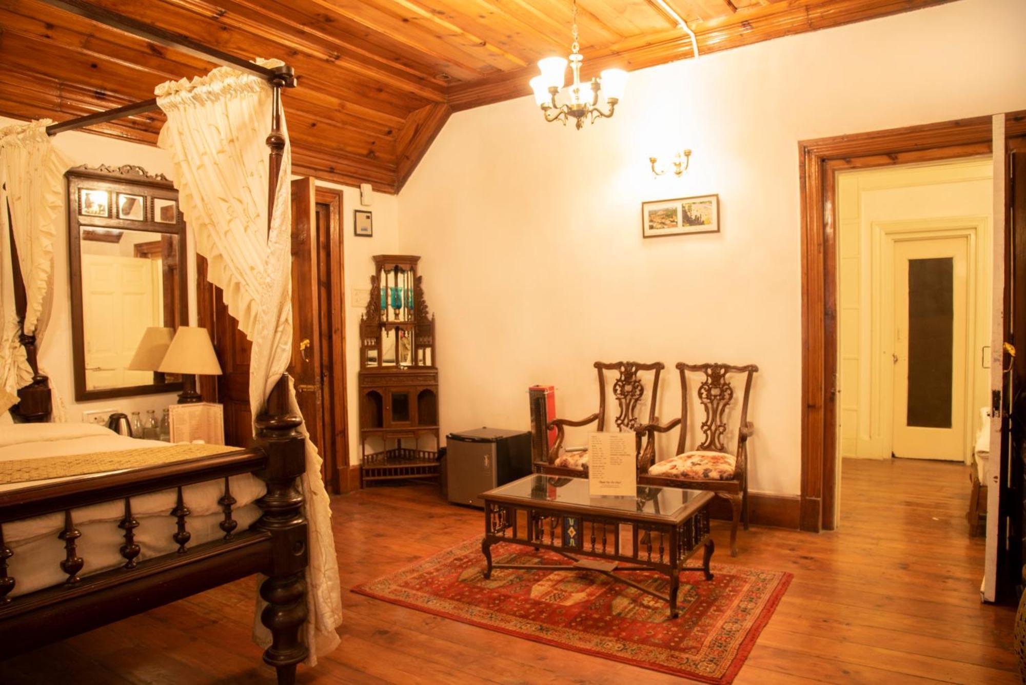 Heritage Villas - Shimla British Resort, Near Mall Exterior foto